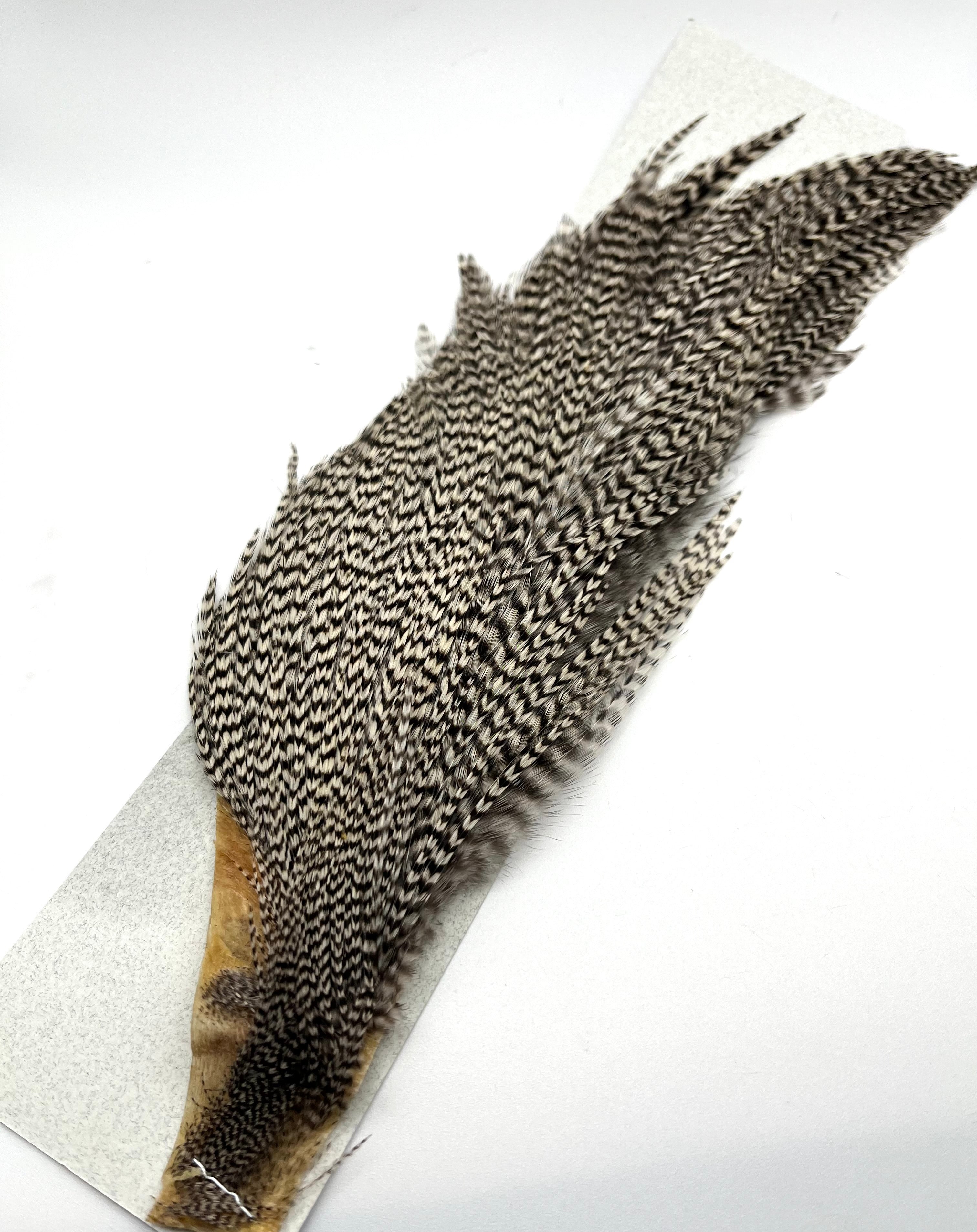 Hareline Half Rooster Cape Hackle