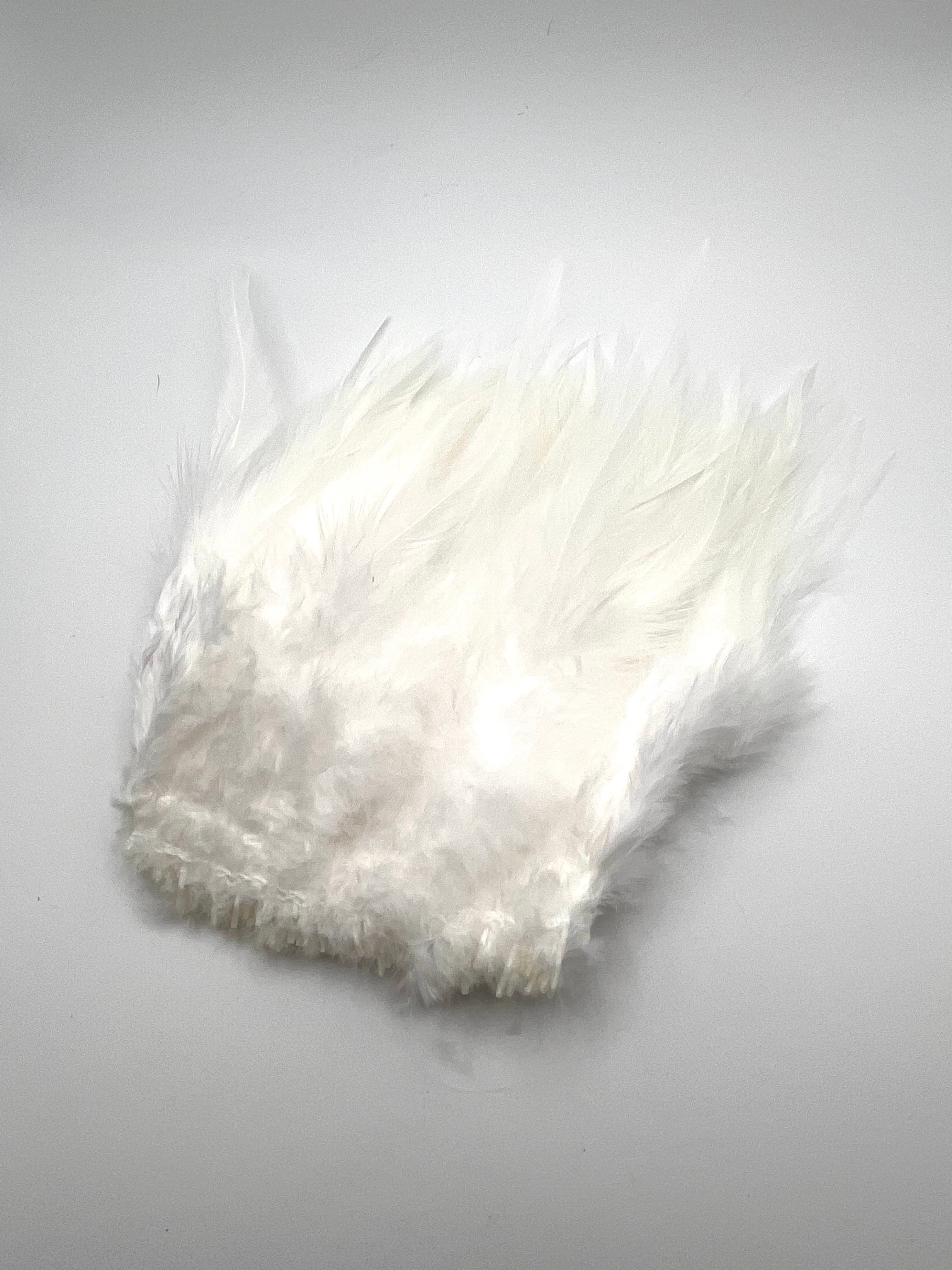 Hareline Strung Saddle Hackle