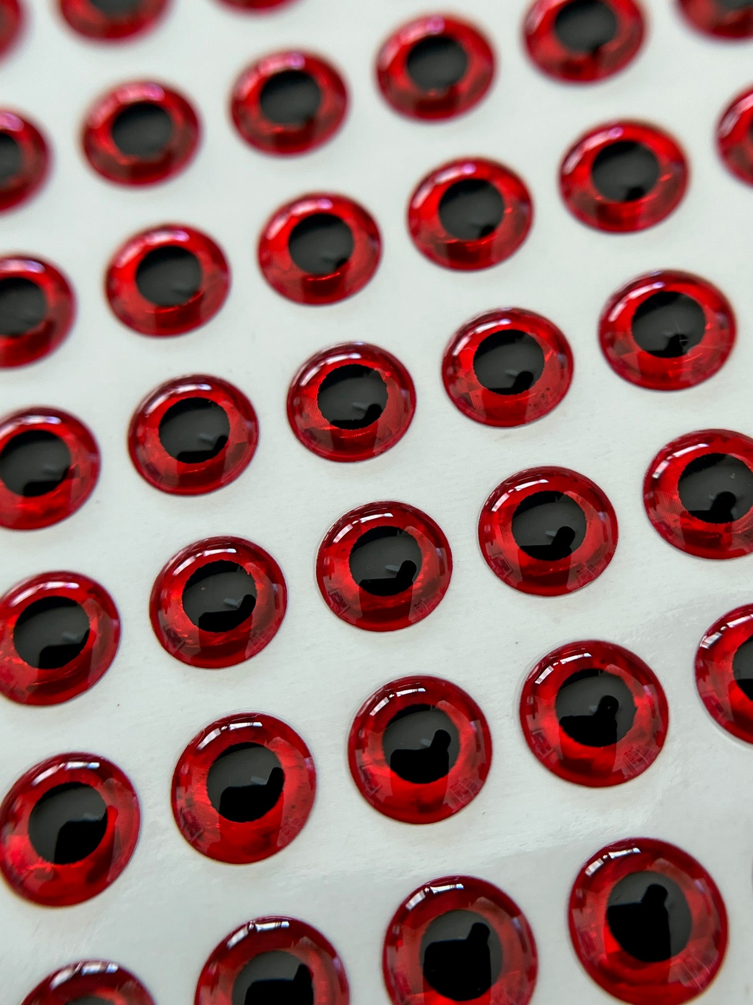 3D Adhesive Eyes