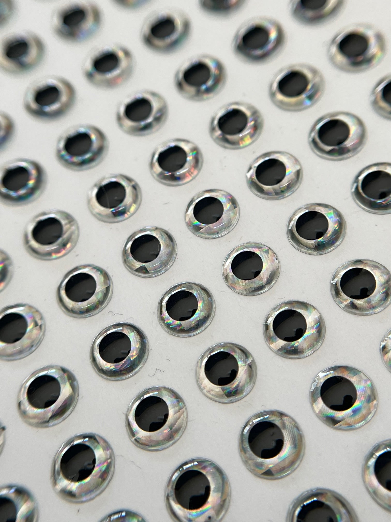 3D Adhesive Eyes
